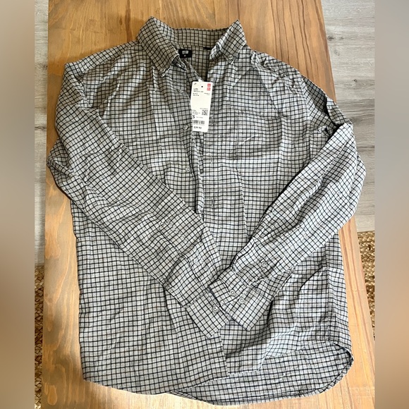 Uniqlo Men’s long sleeve flannel Brand new with tags - Picture 4 of 5